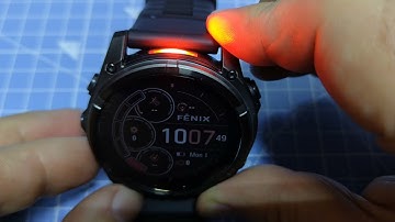 Garmin Fenix 8 How to use Flashlight