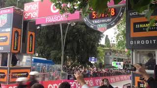 Carapaz vince quarta tappa del Giro d'Italia a Frascati