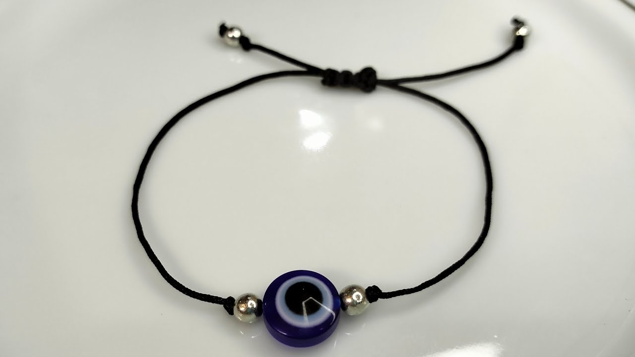 طريقة حظاظة العين بطريقة سهلة جدا جربوها 👌🌹#هاند_ميد #اكسسوارات #خرز #حظاظات #عين_زرقا