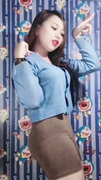 Tiktok goyang hot strit ketat#shorts