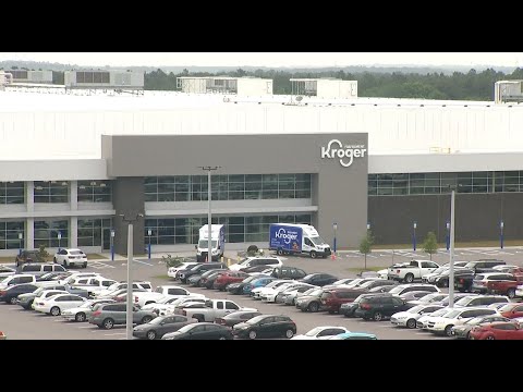 Robotic shopping: Inside one of Kroger's fulfillment centers in Florida