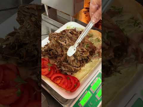 2 kilo döner yedim. Kilosu 700₺ #ücretsizişbirliği #tanıtım  #döner