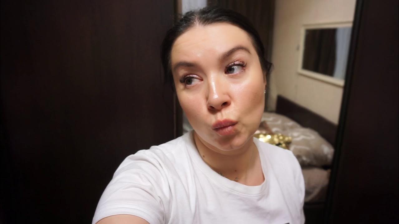 Если тонет человек. Спасает какое лицо. Спасая лицо. Краснота после солярия. Спасает какое лицо.