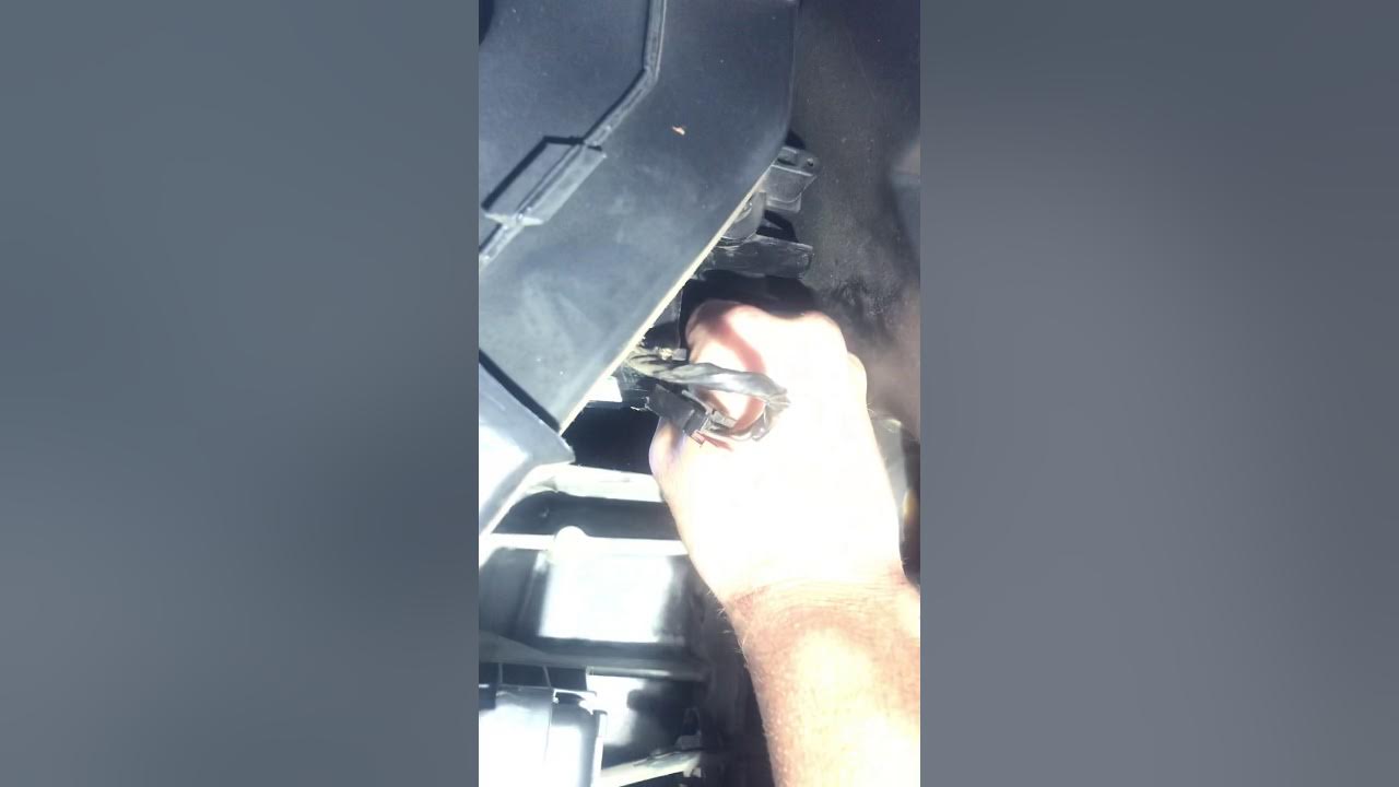 How to fix air that only blows through defrost vent. Chevy / silverado