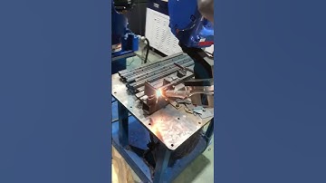 How do we weld the metal display stand