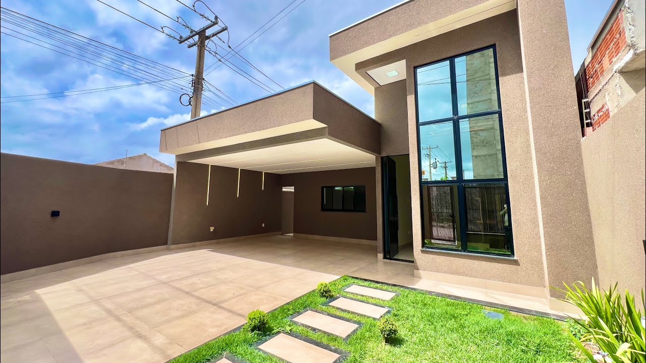 CASA IMPRESSIONANTE COM PÉ DIREITO DUPLO + PISCINA | BAIRRO PRIMAVERA EM FORMOSA GOIÁS | R$950MIL