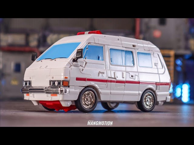 Transformers X-Transbots MX-48 Ratliff Ratchet review. - YouTube