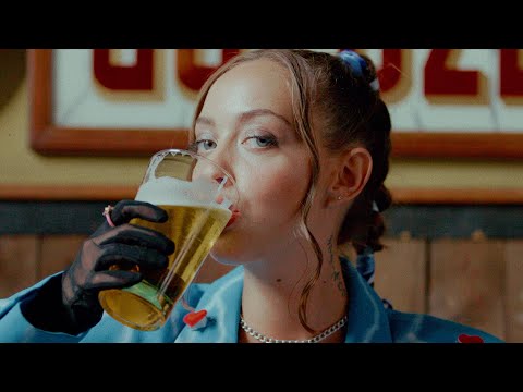 CLELIA - C'est marrant (Clip officiel)
