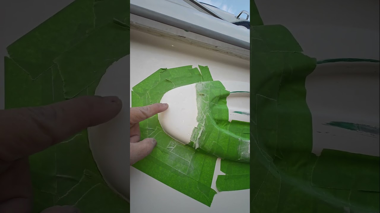 ⁣Y ahora viene la etapa de lijar para dar forma a las partes reconstruidas. #barcos #argentinaenuk