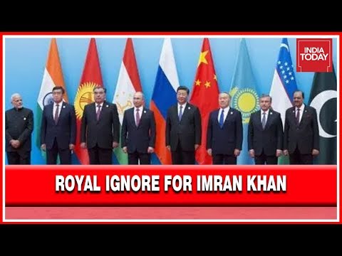 PM Modi Makes Royal Ignorance At Pak PM Imran Khan At SCO Summit