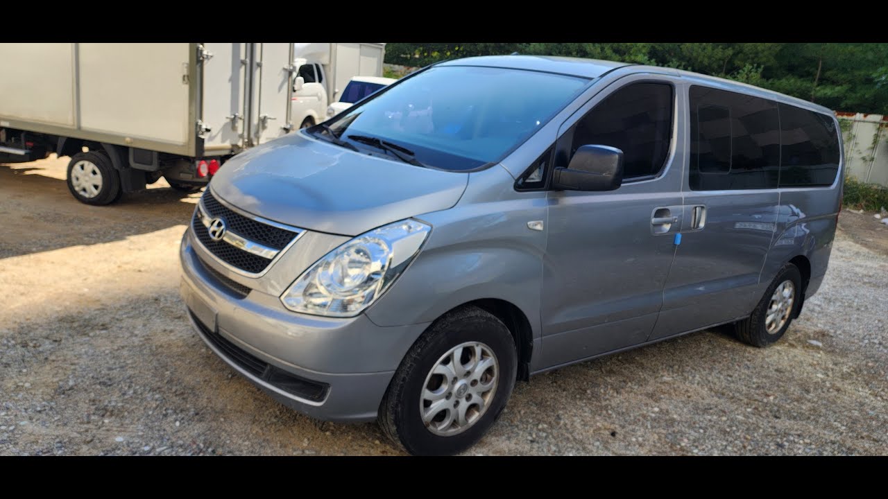 HYUNDAI Grand Starex 5seats van 2014Y EU589331