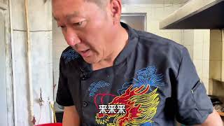 东北农村种树的季节来了 野餐也按排上了 人多吃饭就是香啊