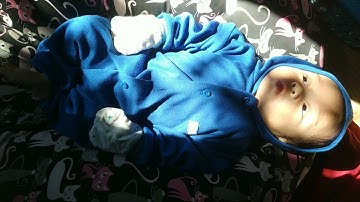 Bayi berjemur
