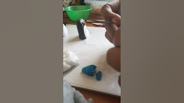 Fondant Penguin | Simple Fondant Penguin
