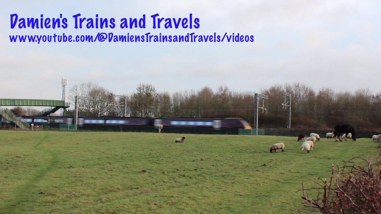MML Class 222 Meridian No. 222104 Passing Irchester 11th December 2025