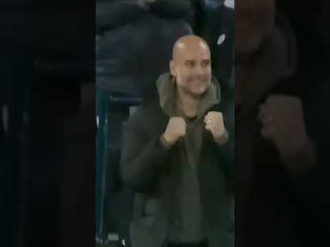 ميندي يتفرج في تسديدة رياض محرز 