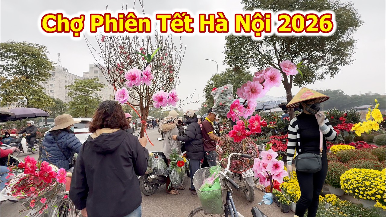 Chợ Phiên Tết Hà Nội 2026 Đông Chưa Từng Thấy