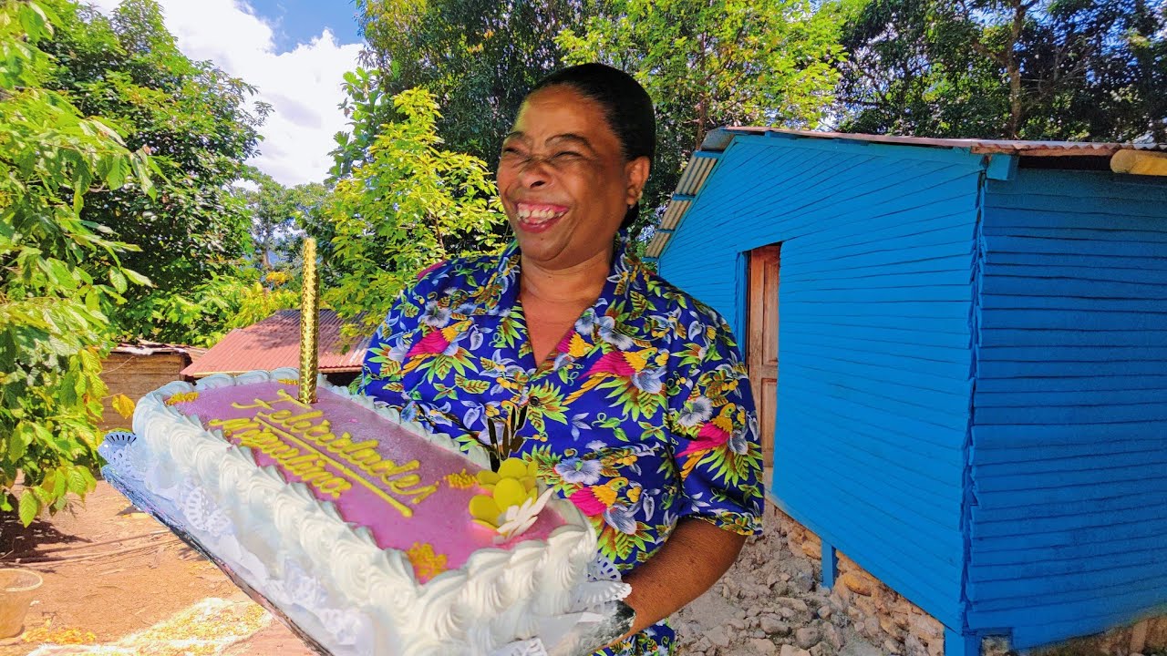 UNA SORPRESA DE CUMPLEAÑOS PARA DOÑA MIGUELINA,EL REPORTERO