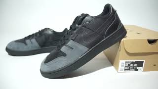 Nike Squash-Type Black CJ1640-001 - YouTube