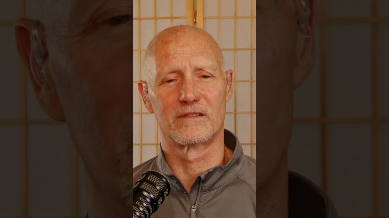 Oxygen: Poison and Lifesaver | The Aging Well Podcast ft. Dr. Leonard Lado