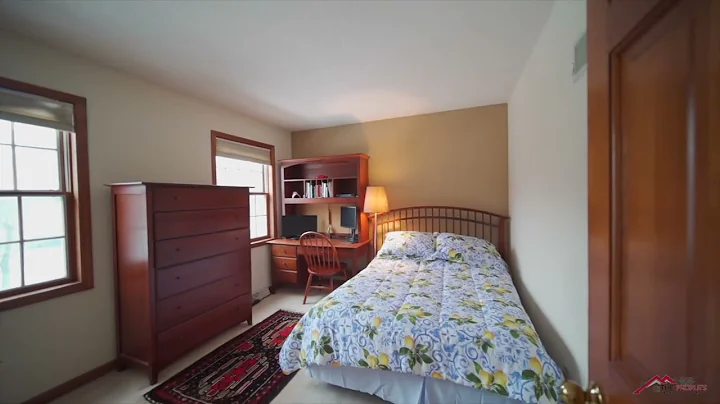 12 Judith Drive Clifton Park NY 12065