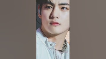 V angry face 😳😶😶 #taehyung