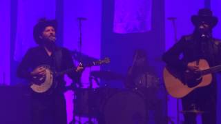 Vignette de la vidéo "The Avett Brothers - Live and Die - Raleigh, NC - December 31,2014 - NYE"