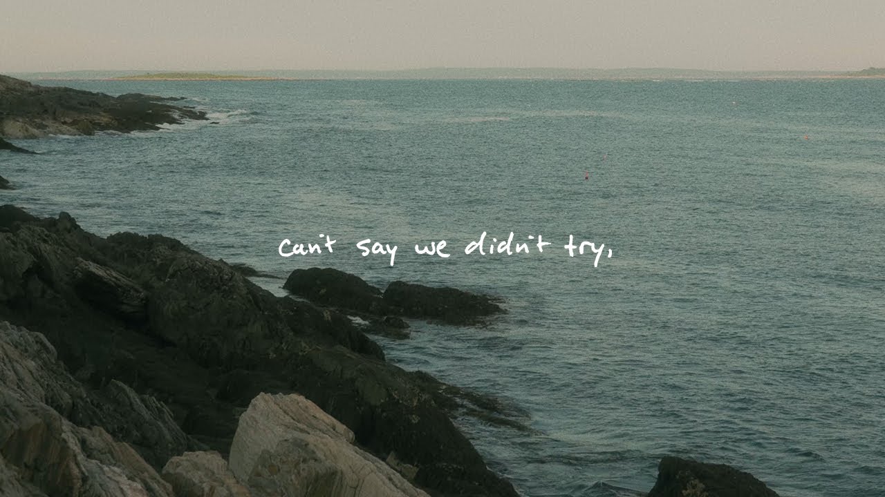 Guarda can't say we didn't try, (official lyric video) su YouTube