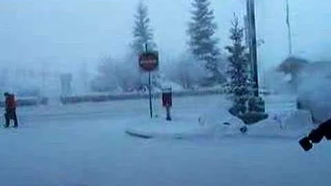 Alaska is cold , Fairbanks 40 degrees below zero. Will the water freeze if i toss it in the air??