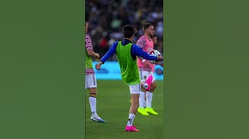 Riqui Puig having fun 🇪🇸 #soccer #mls #lagalaxy #soccershorts