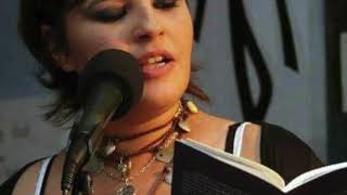 Sombra - Ana María Fuster Lavín