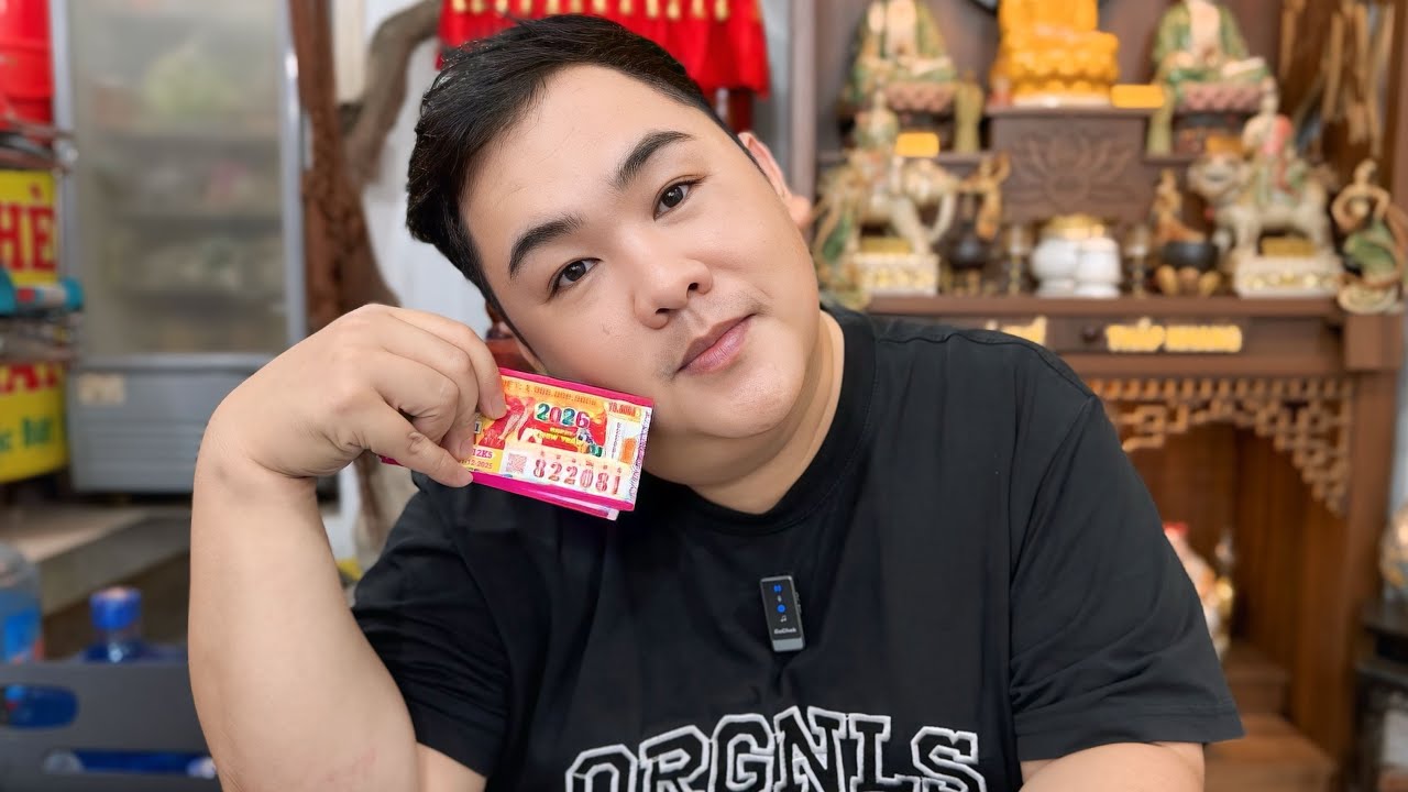 Cô Ú Dò VÉ SỐ KẾT THÚC NĂM CŨ 