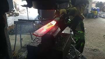 Cách Để Rèn Thủ Công Dầm Bứng Cây , Bằng Nhíp Xe Ô Tô ,Mời Các Bạn Cùng Xem