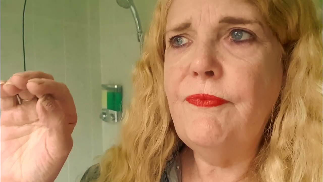 Paint stripping Windows & Door Frames so exciting! YouTube