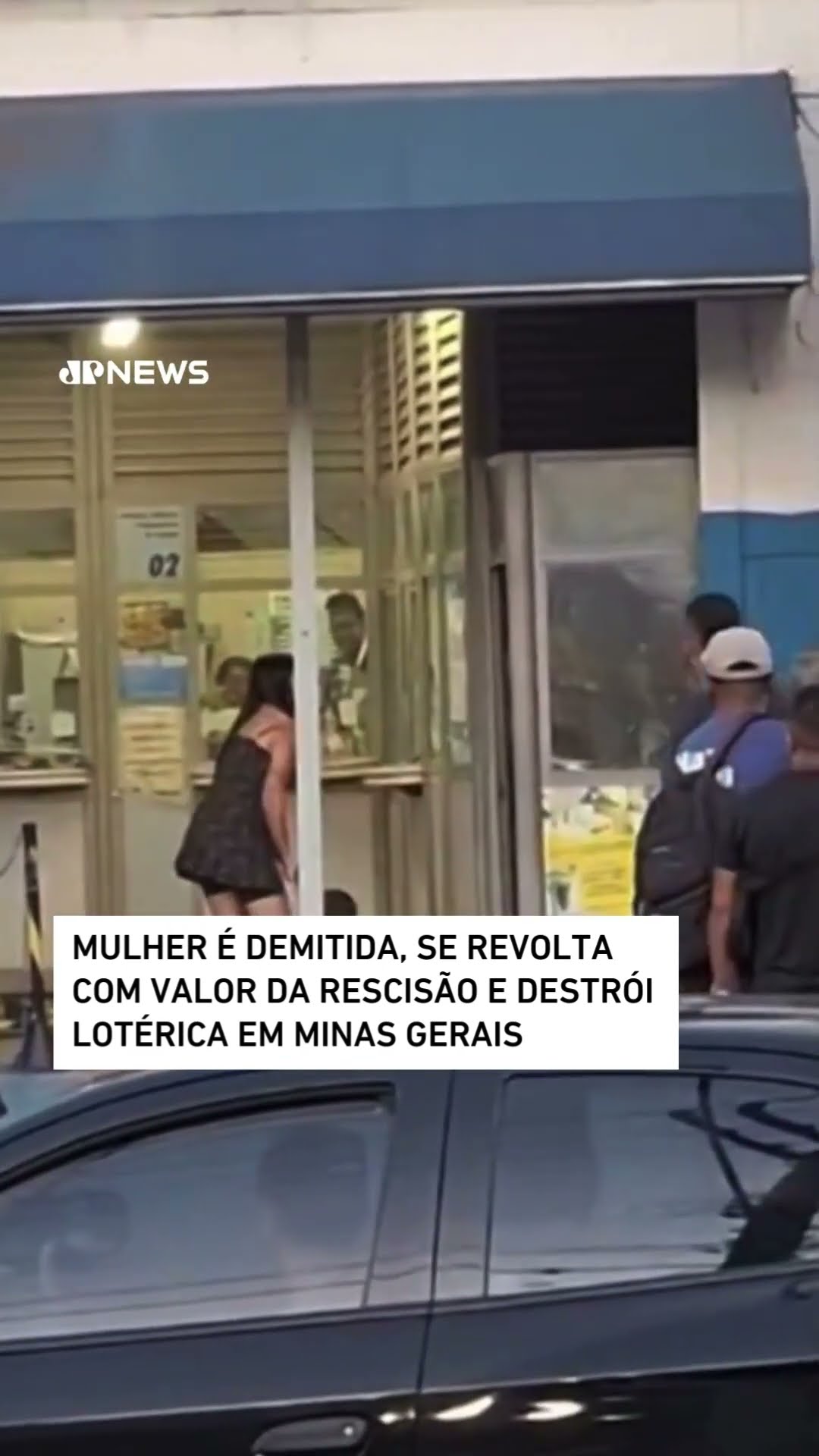 Mulher é demitida, se revolta com valor da rescisão e destrói lotérica em Minas Gerais