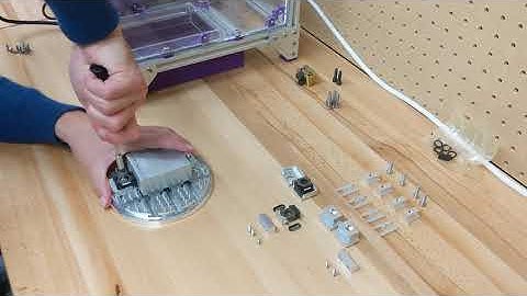 An overview of the AYE workholding system for the Pocket NC
