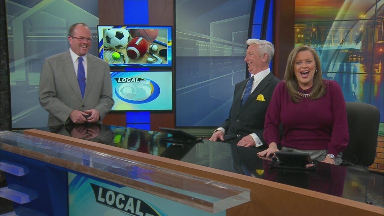 Sabrina Ruan Local 5 Fun on the set Local 5 News at 10:00 - YouTube