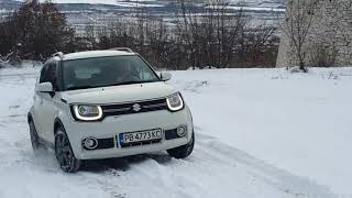 Suzuki Ignis 4x4 in the snow