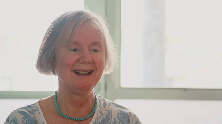 Meet Professor Jane Simpson