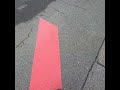 Rote Streifen, die aber in Biblis #hessenmobil nicht stören, da es keine Kreisstraße (K-Straße) ist?