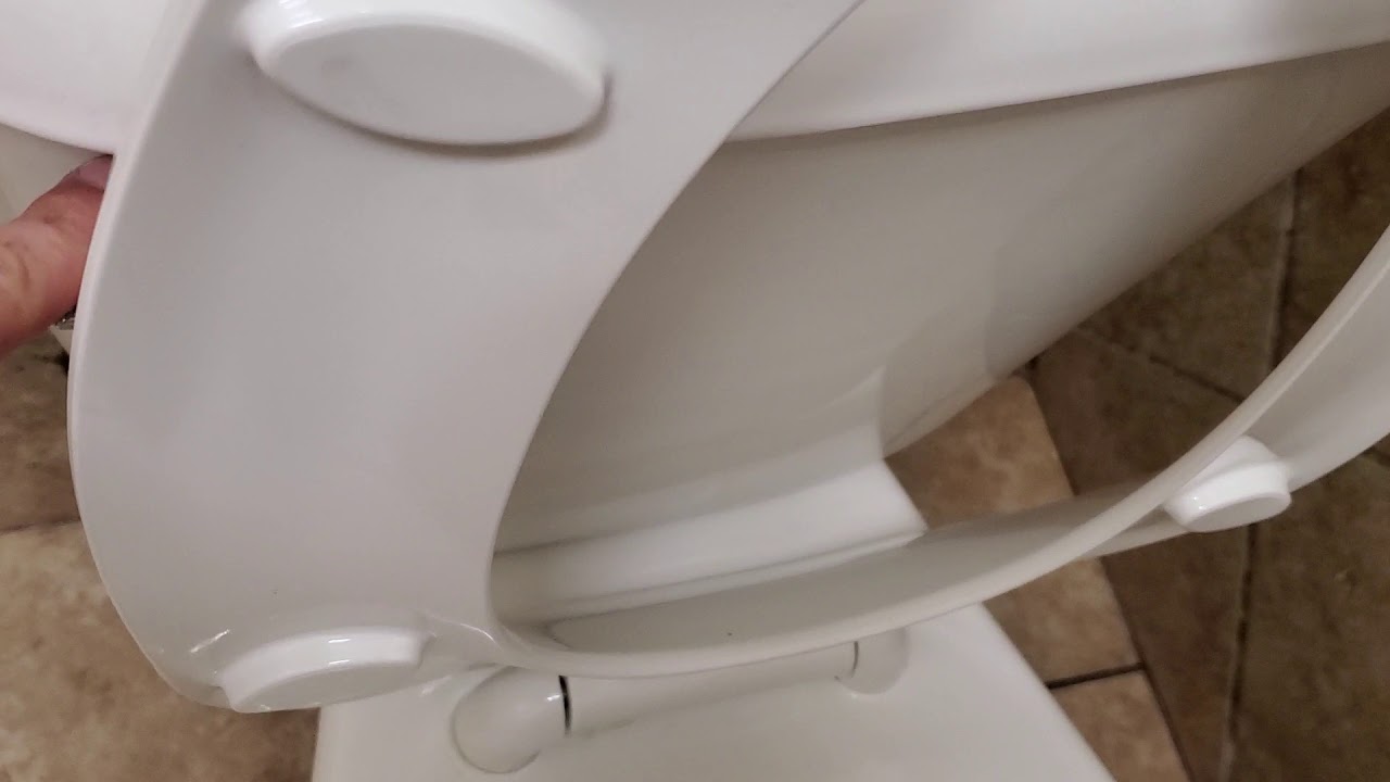 Flushing toilets at Speedway in Lexington KY YouTube