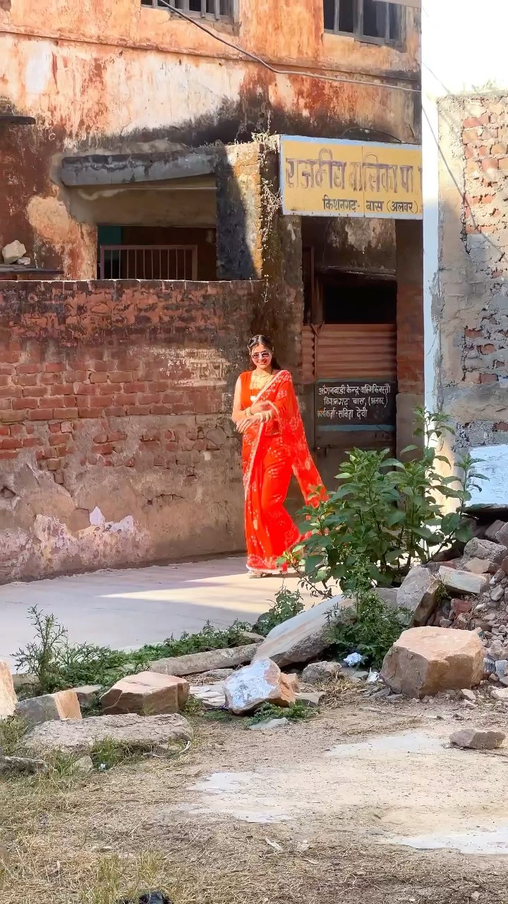 अपने दीवानो का कर दे बुरा हाल  #shorts  #meenu  #trending  #love