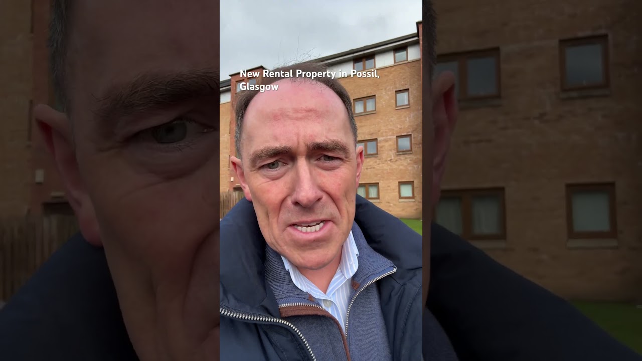 Robert Ross Glasgow Letting Agent. 2 Bed Rental Property in Possil, Glasgow 