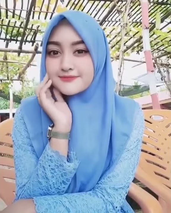#Story wa cewek cantik berjilbab