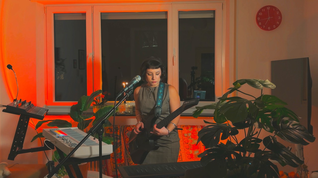 Seren Saraç - HAL HAL (Live Session)