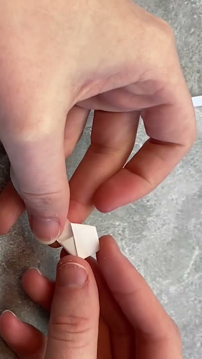 How to make Paper Stars! ⭐️ Easy Origami Tutorial for Beginners 📄 #shorts