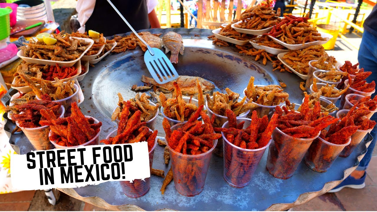 BEST MEXICAN STREET FOOD in Patzcuaro, MEXICO | MICHOACAN STREET FOOD | Chasing a Plate - Thomas & Sheena