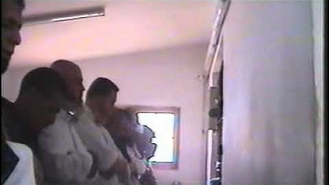 الشيخ عبد الحليم توميات عيد الفطر2007 تلاوة لسورة ق.avi