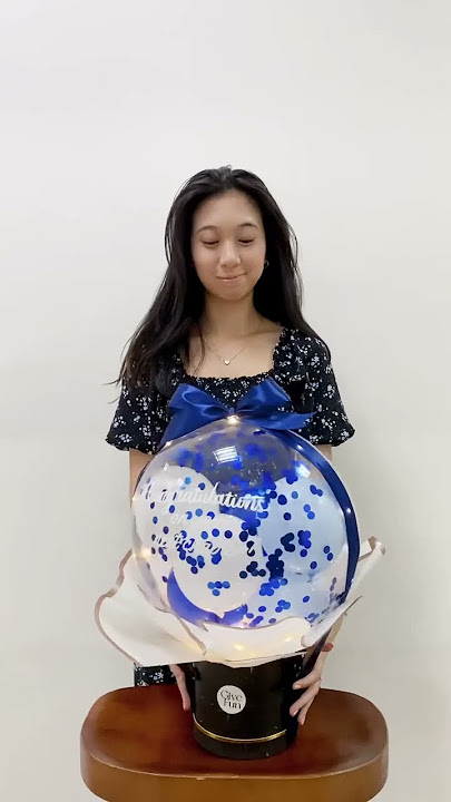Step up your gifts with our Personalised Confetti Balloon Dome 🎉