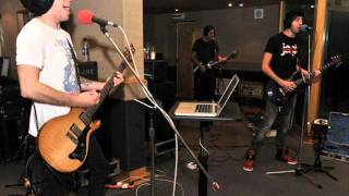 Video thumbnail of "All Time Low 'Hold it Against me' Britney Spears Cover on Radio1 Live Lounge"